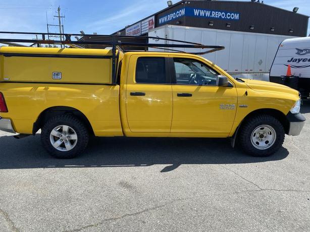 2015 RAM 1500 Tradesman Quad Cab 4WD With work canopy image 6