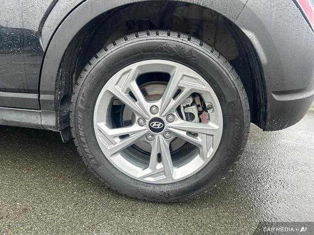 2023 Hyundai Kona | 2.0L AWD | Remote Start | Bluetooth Connectivity! image 6