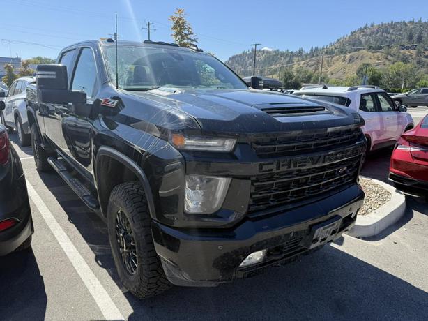 2023 Chevrolet Silverado 3500 LT image 1