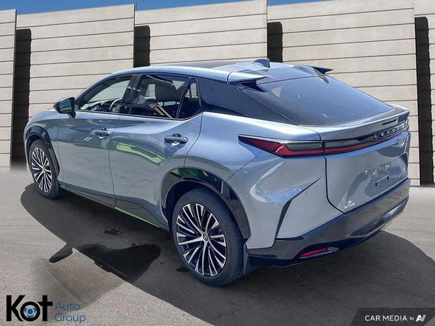 2023 Lexus RZ RZ 450E image 4