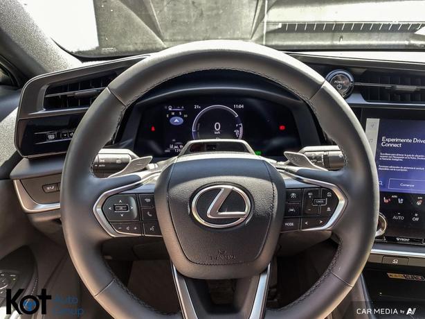 2023 Lexus RZ RZ 450E image 7