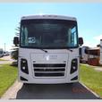 Used 2020 Coachmen RV Pursuit Precision 27XPS thumbnail image 2