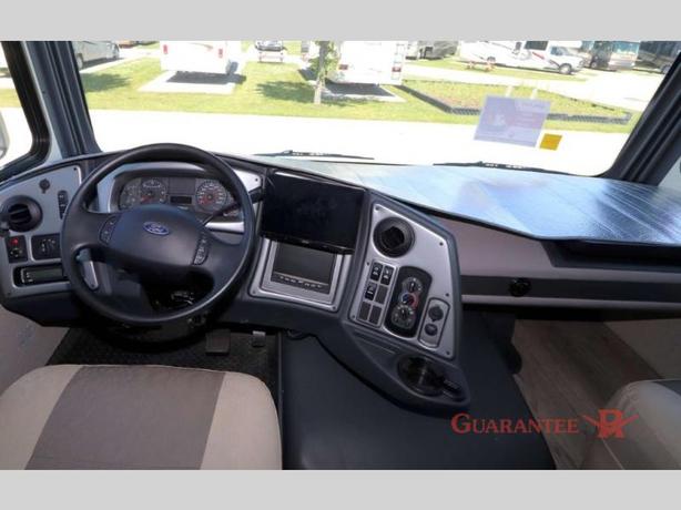 Used 2020 Coachmen RV Pursuit Precision 27XPS image 8