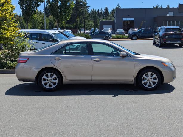 2007 Toyota Camry SE - Automatic, 3.5L V6, A/C image 5