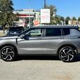 2023 Mitsubishi Outlander LE Premium - Navigation, Heated Steering Wheel thumbnail image 8