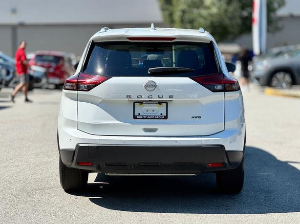2025 Nissan Rogue SV - Moonroof, Heated Steering Wheel image 6