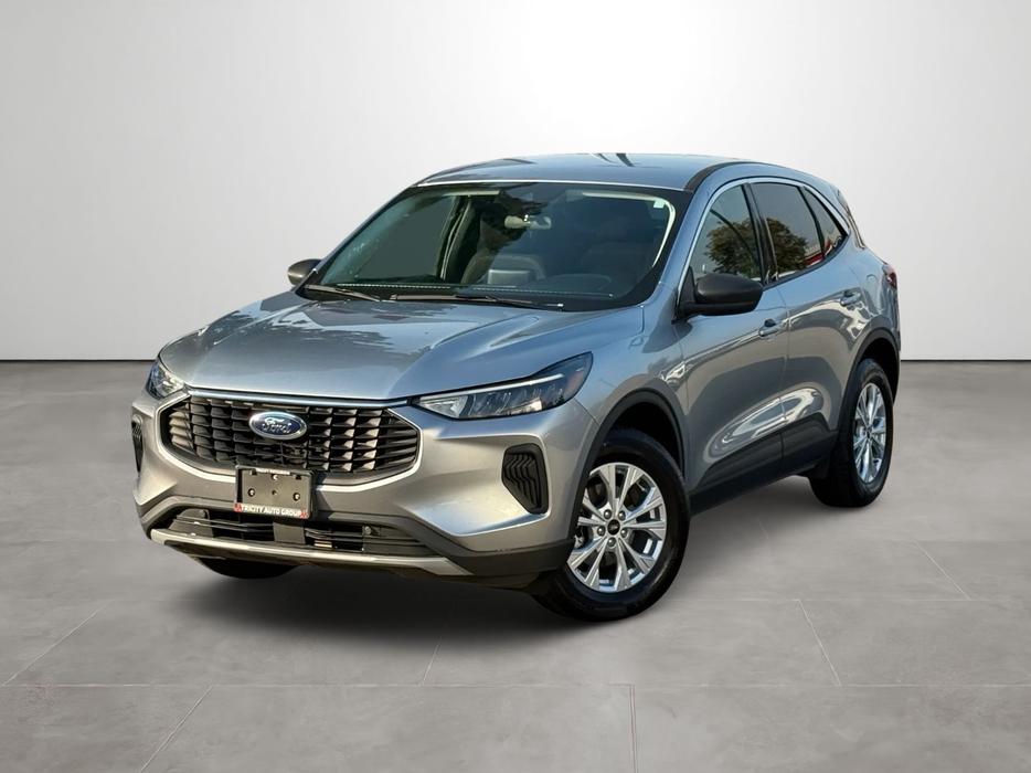 2024 Ford Escape display photo