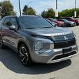 2024 Mitsubishi Outlander thumbnail image 4