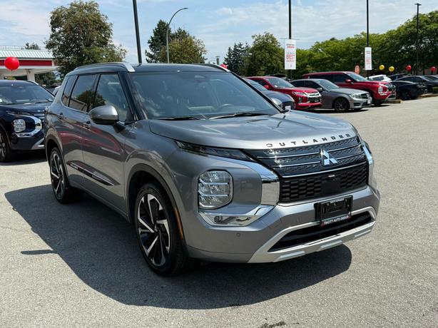 2024 Mitsubishi Outlander image 4