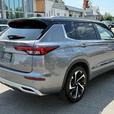 2024 Mitsubishi Outlander thumbnail image 6