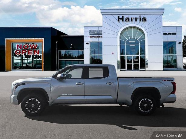 2023 Toyota Tundra Limited 4x4 Crewmax | Heated Seats! image 3