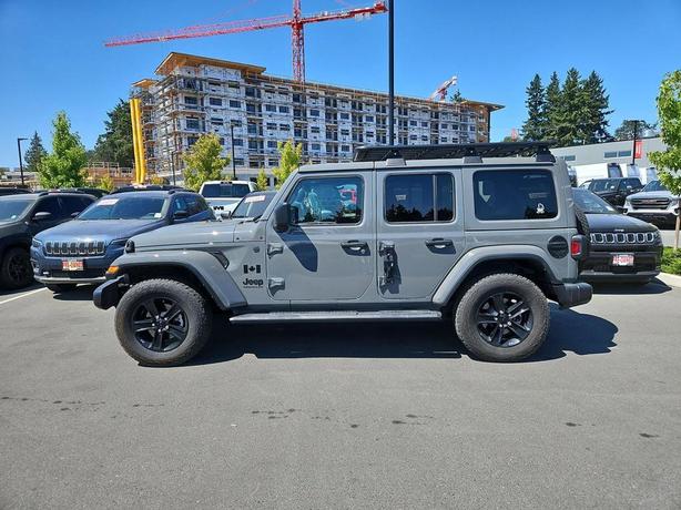 2023 Jeep Wrangler Sahara Altitude 4Dr 4x4 | One Owner | No Reported Accidents! image 3