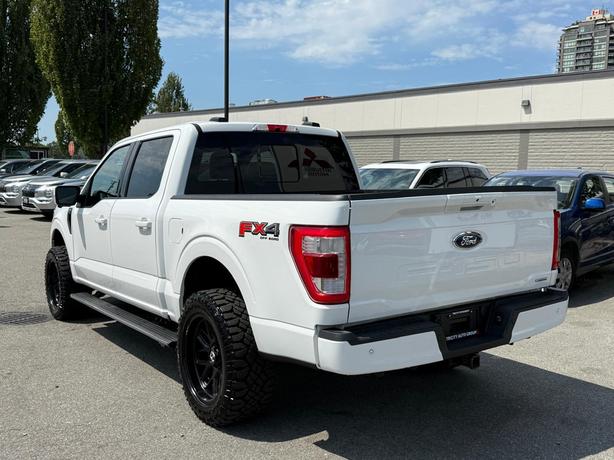 2021 Ford F-150 LARIAT 4WD SuperCrew 6.5' Box image 8