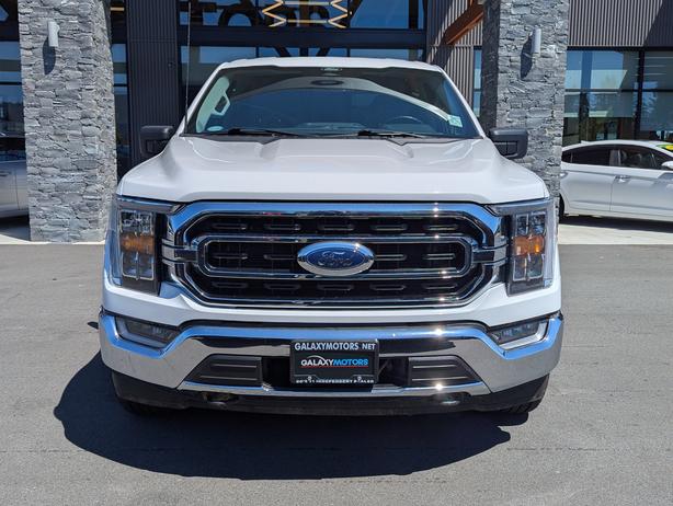 2022 Ford F-150 XLT - 3.5L V6, 4x4, SuperCrew Cab, Short Box image 3