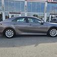 2019 Toyota Camry Hybrid LE Auto thumbnail image 4
