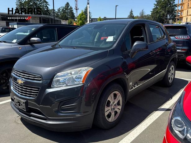 2015 Chevrolet Trax FWD 4dr LS Sport Utility | One Owner | No Reported Accidents image 1
