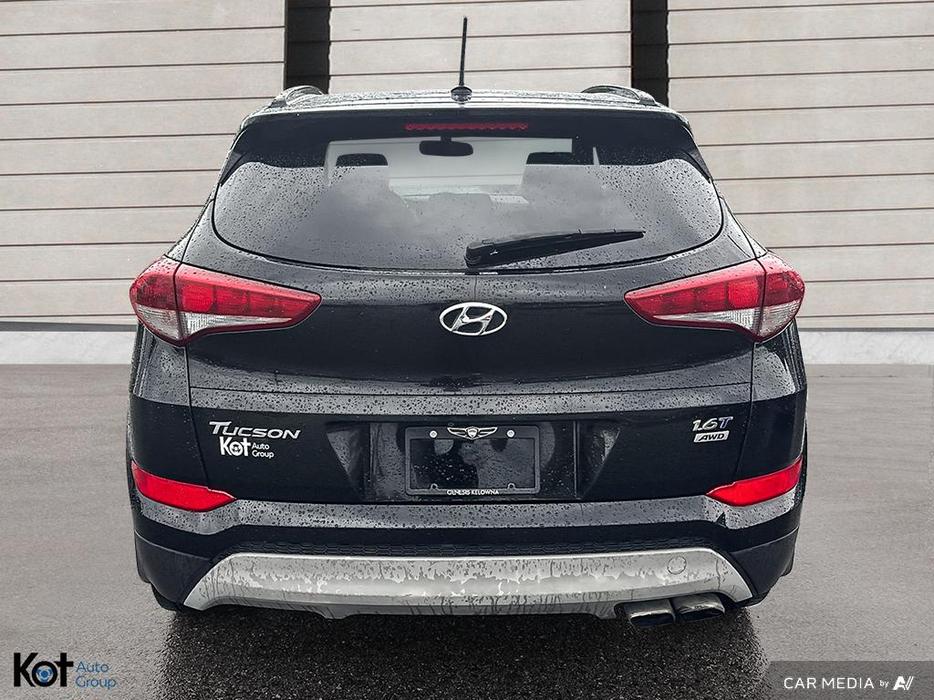 2017 Hyundai Tucson SE BACKUP CAMERA! HEATED SEATS! BLUETOOTH! display photo