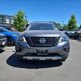 2019 Nissan Pathfinder 4x4 SL Premium | Panoramic Sunroof | Bluetooth Integratio thumbnail image 2