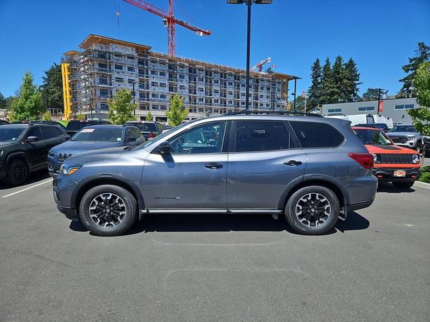 2019 Nissan Pathfinder 4x4 SL Premium | Panoramic Sunroof | Bluetooth Integratio image 3