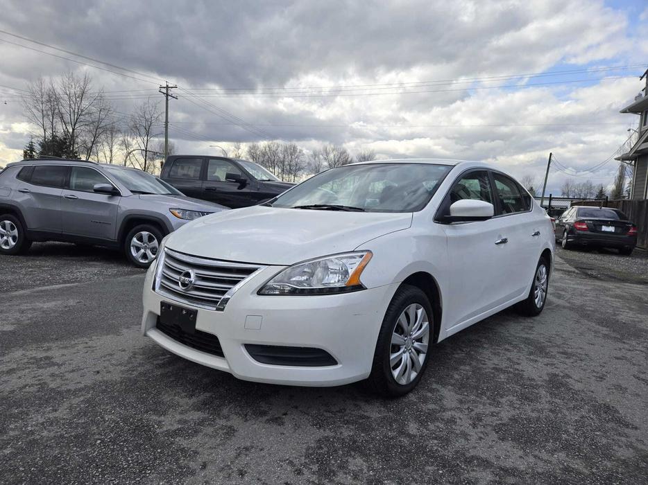 2015 Nissan Sentra S display photo