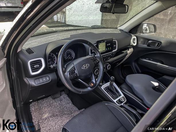 2020 Hyundai Venue ULTIMATE W/BLACK INTERIOR image 4