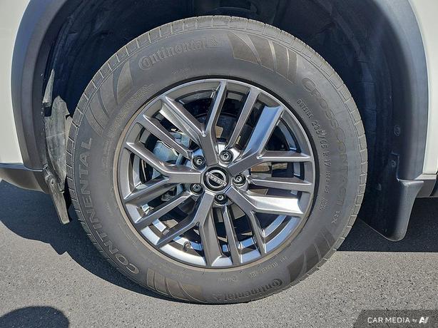2022 Nissan Rogue AWD S Sport Utility | One Owner | No Reported Accidents! image 6