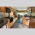 Used 2013 Newmar Bay Star Sport 3310 thumbnail image 8