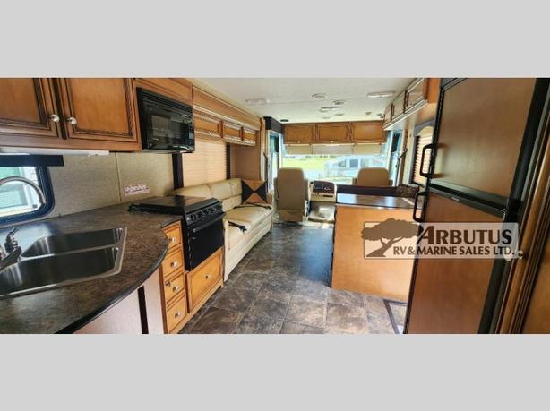 Used 2013 Newmar Bay Star Sport 3310 image 8