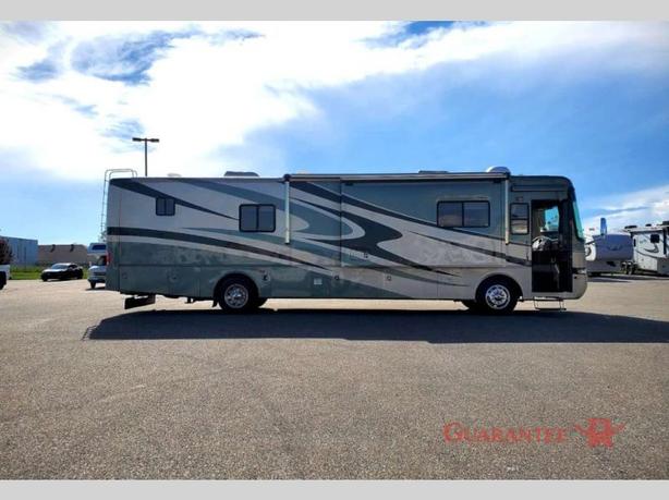 Used 2006 Monaco Diplomat 40DST image 4