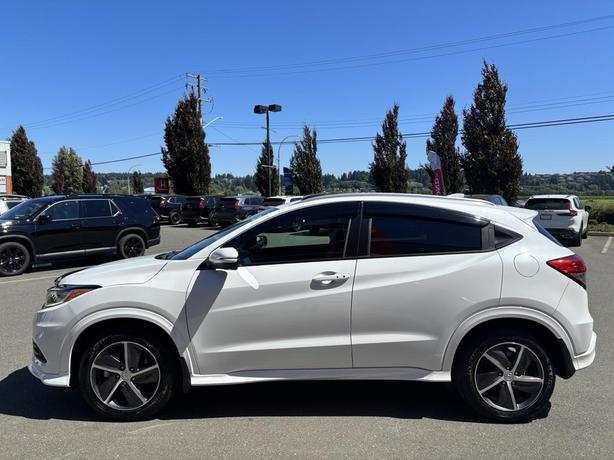 2022 Honda HR-V Touring image 4