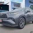 2023 Toyota Highlander XLE AWD | Bluetooth Connect | Keyless Start! thumbnail image