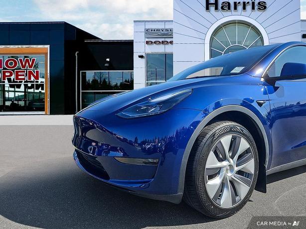 2024 Tesla Model Y RWD *Ltd Avail* | No Accidents | One Owner! image 8