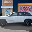 2024 Jeep Grand Cherokee Altitude 4x4  | Heated Seats! thumbnail image 3