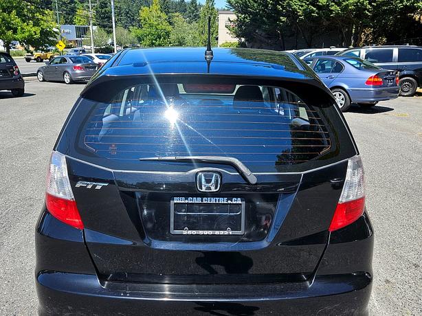 2009 Honda  Fit Sport image 4