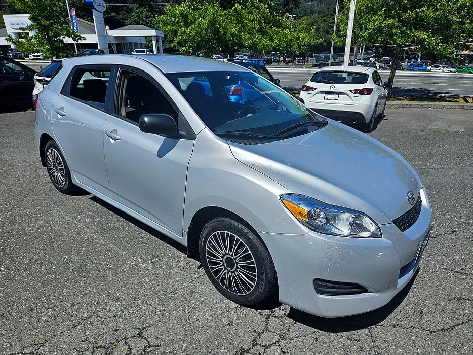 2014 Toyota  Matrix display photo