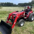 2024 Mahindra 1600 Series 1626 HST thumbnail image 2