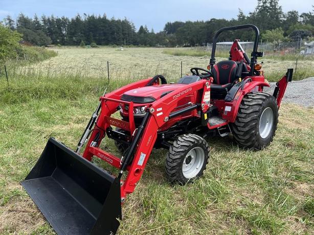 2024 Mahindra 1600 Series 1626 HST image 2