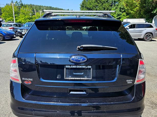 2010 Ford  Edge SEL image 4