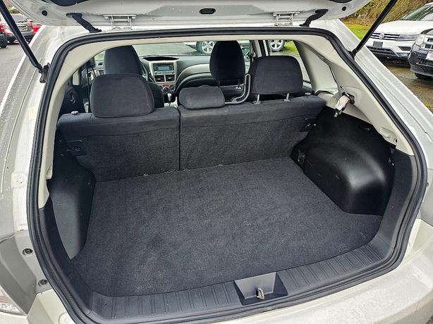 2009 Subaru  Impreza i w/Premium Pkg image 6