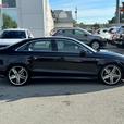 2016 Audi A3 4dr Sdn quattro 2.0T Technik thumbnail image 5