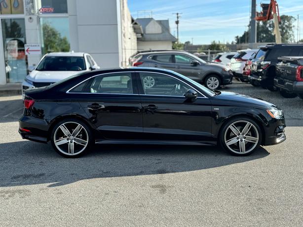 2016 Audi A3 4dr Sdn quattro 2.0T Technik image 5