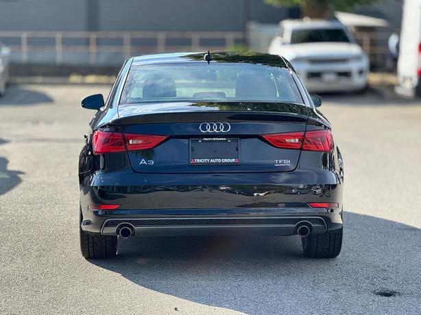 2016 Audi A3 4dr Sdn quattro 2.0T Technik image 7