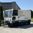 2001 Tennant 830-II Street Sweeper Diesel thumbnail image 5
