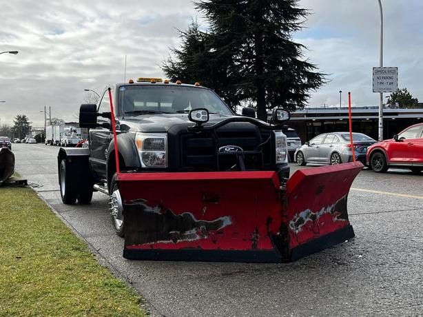 2012 Ford F-550 Regular Cab Dually Diesel  4WD Plow Spreader image 2