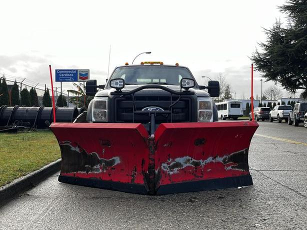 2012 Ford F-550 Regular Cab Dually Diesel  4WD Plow Spreader image 3