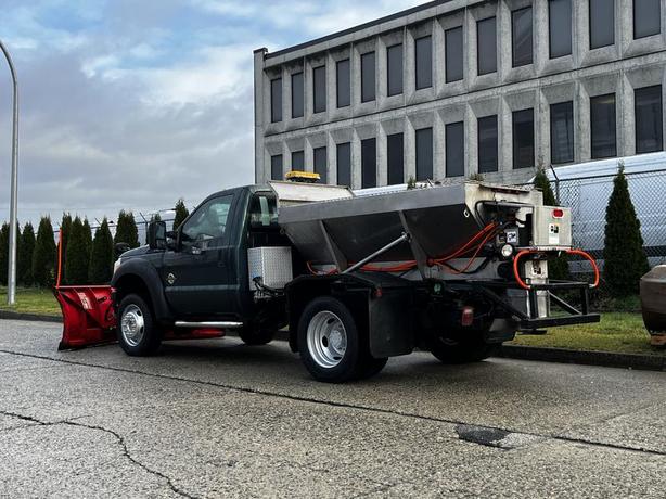 2012 Ford F-550 Regular Cab Dually Diesel  4WD Plow Spreader image 7