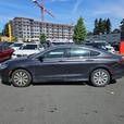 2016 Chrysler 200 LX thumbnail image 3