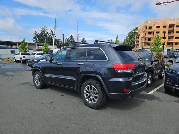 2014 Jeep Grand Cherokee 4WD 4dr Limited | Power Liftgate! image 4