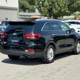 2019 Kia Sorento LX - No Accidents, Heated Steering Wheel thumbnail image 8