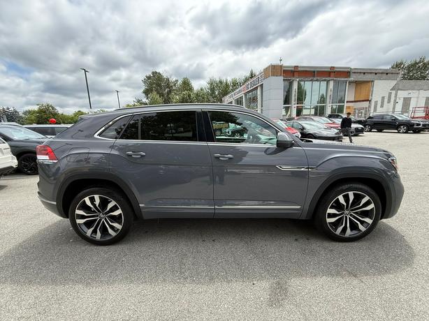 2021 Volkswagen Atlas Cross Sport Execline - Ventilated Seats, Panoramic Sunroof image 4